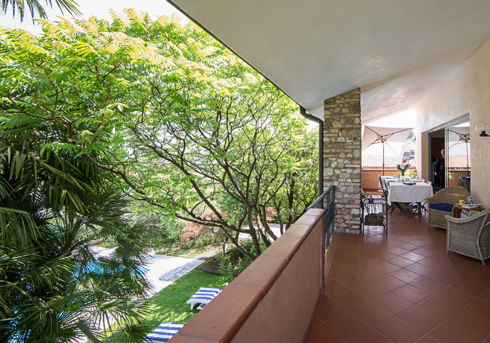 B&B Villa Adriano Ντεζεντσάνο ντελ Γκάρντα Εξωτερικό φωτογραφία